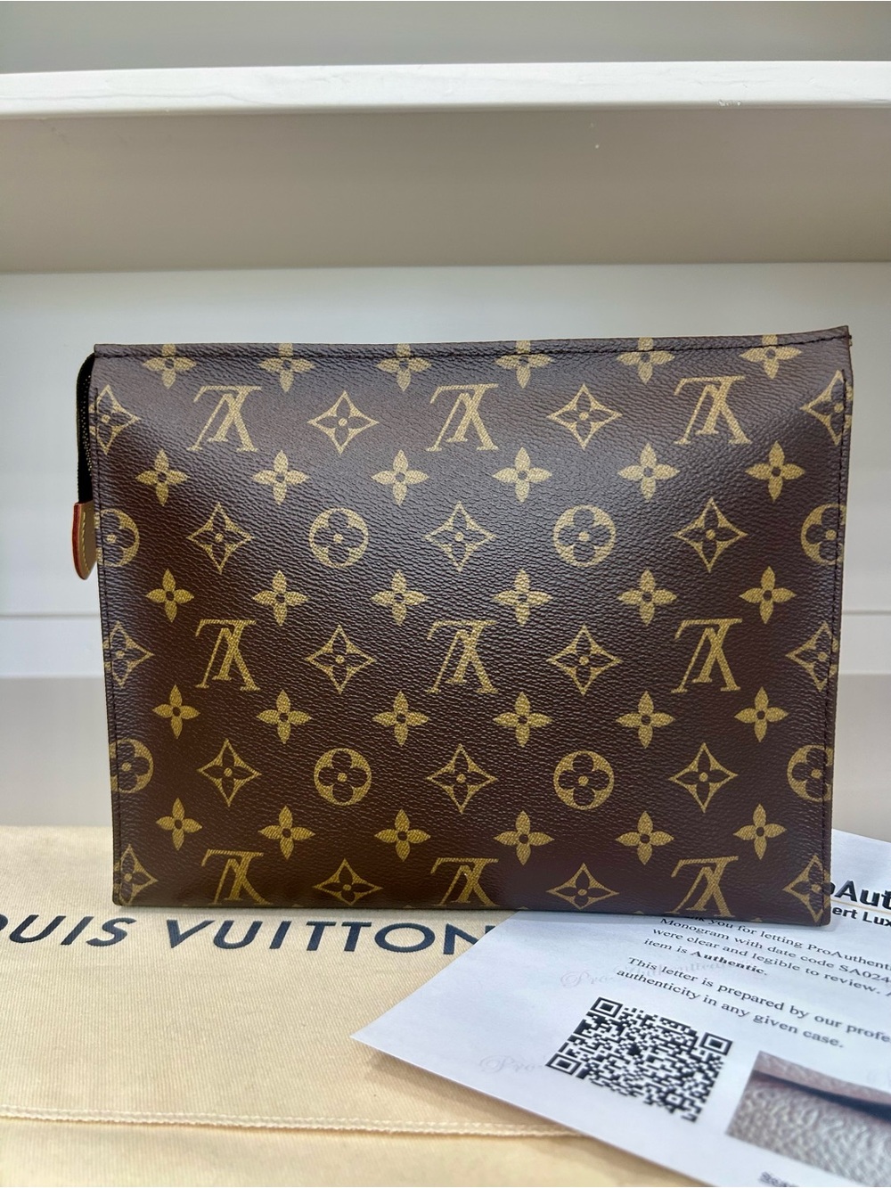 Authentic Louis Vuitton Monogram Canvas Toiletry Pouch 26